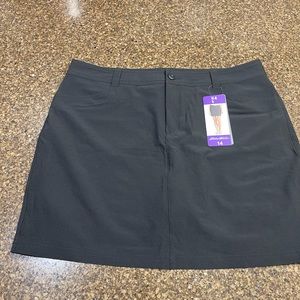 NWT Eddie Bauer skort size 14.